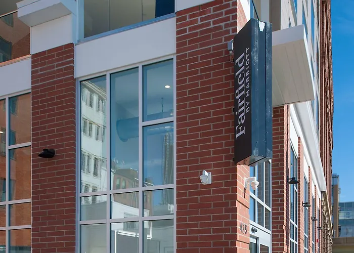 Hotel Fairfield By Marriott Downtown