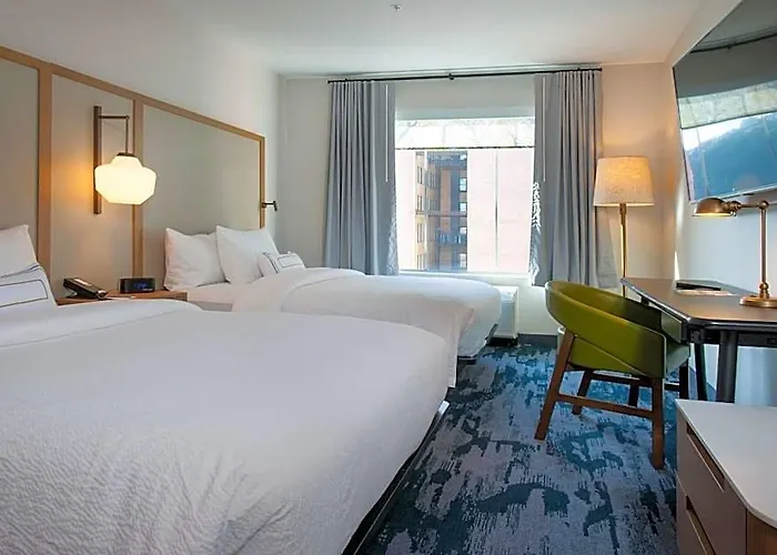 Hotel Fairfield By Marriott Downtown