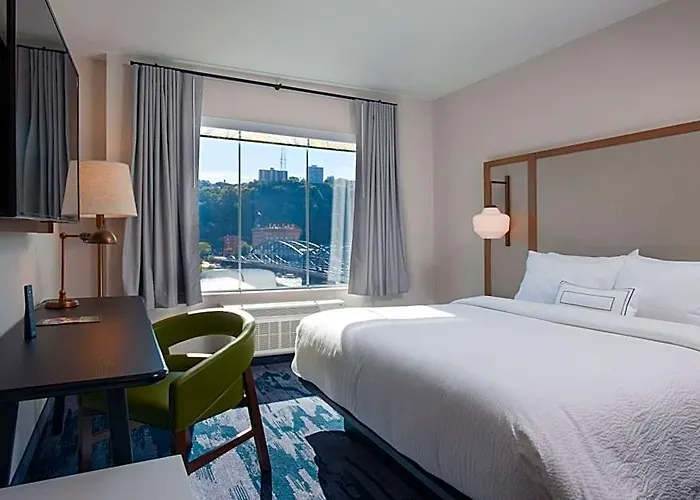 Fairfield By Marriott Downtown Hotel