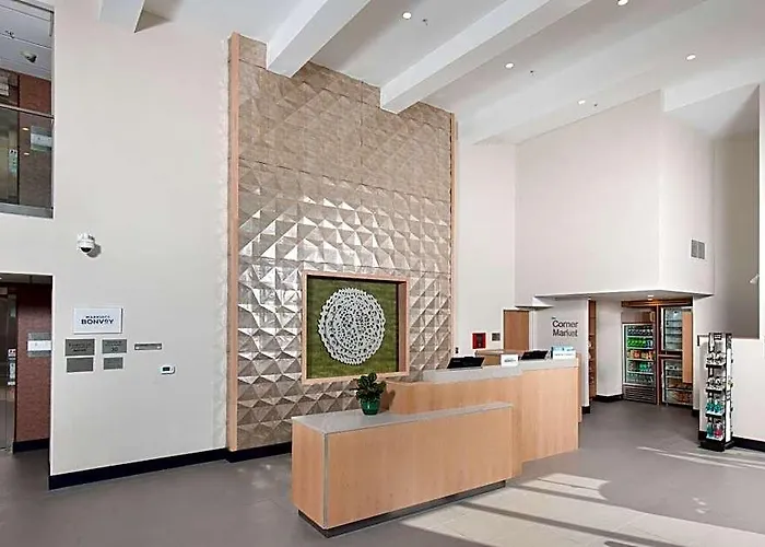 Fairfield By Marriott Downtown 3*