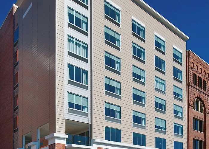 Hotel Fairfield By Marriott Downtown
